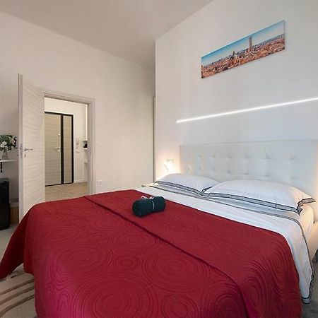 Triumvirato Rooms Bolonia Zewnętrze zdjęcie