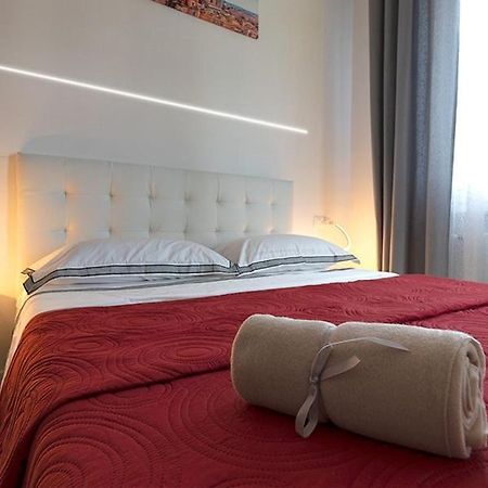 Triumvirato Rooms Bolonia Zewnętrze zdjęcie